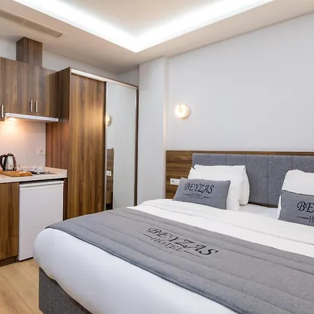 Beyzas & Hotel *