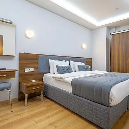 Otel Beyzas & *