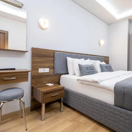 Hotel Beyzas & *